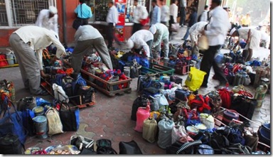 Mumbai Dabbawala-Interesting Facts About India
