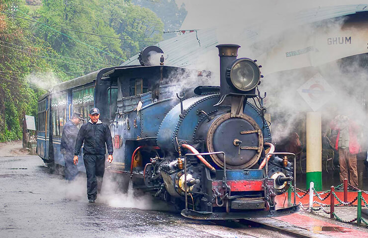 darjeeling-himalayan-railway